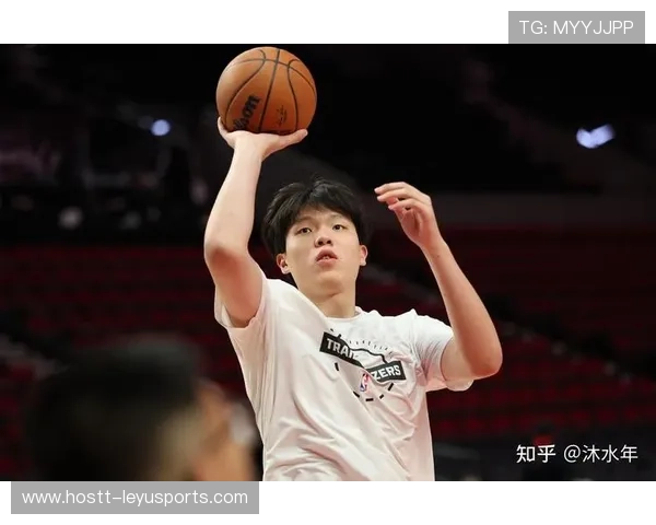 中国球员杨瀚森 2026 NBA 试训纪实：在波士顿凯尔特人特训中的高光时刻。